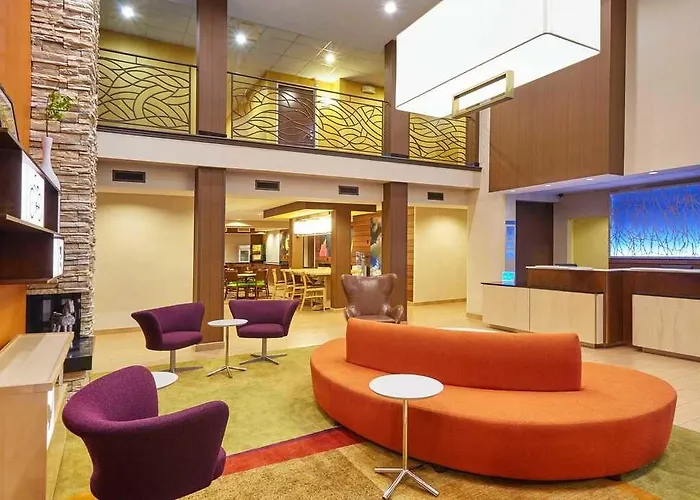 Fairfield And Chicago Hotel 3*